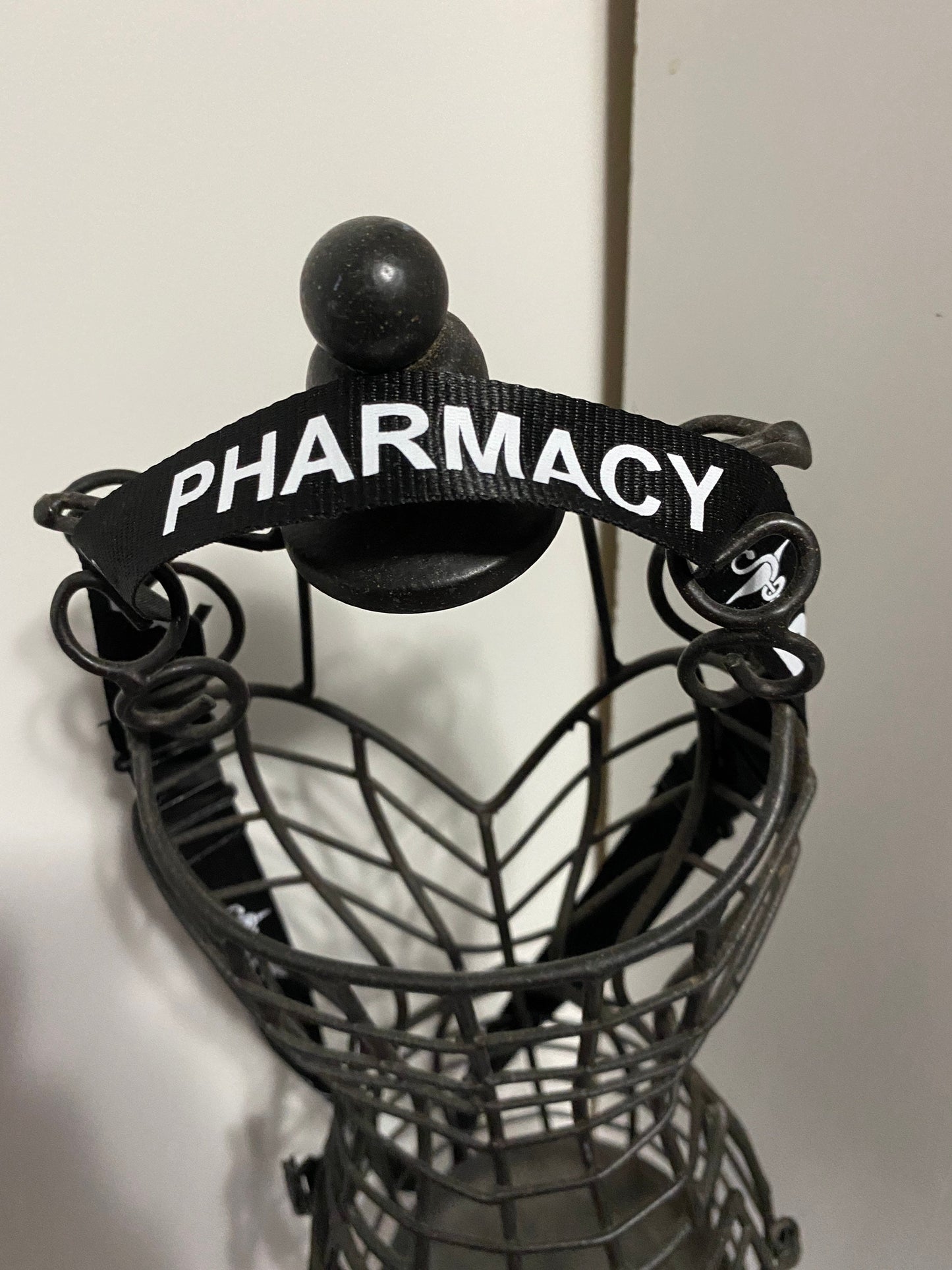 Pharmacy Lanyard Black