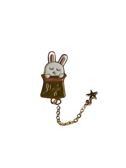 this images shows a animal pin of a bunny in a pocket pouch. 
